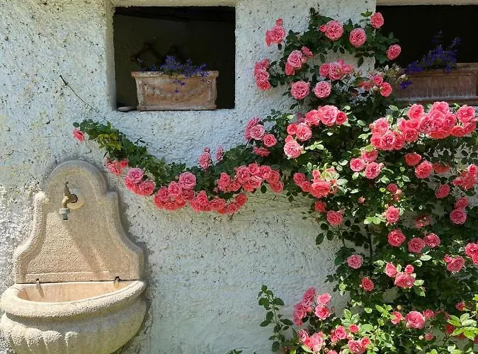 Casa Castello Διαμέρισμα Salò