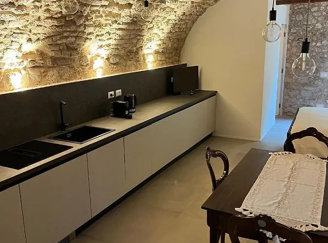 Casa Castello *